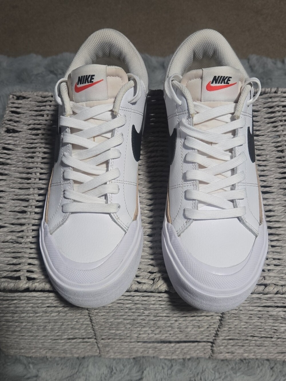 Nike Women's Court Legacy Lift Shoes Size 7.5 - Picture 5 of 11